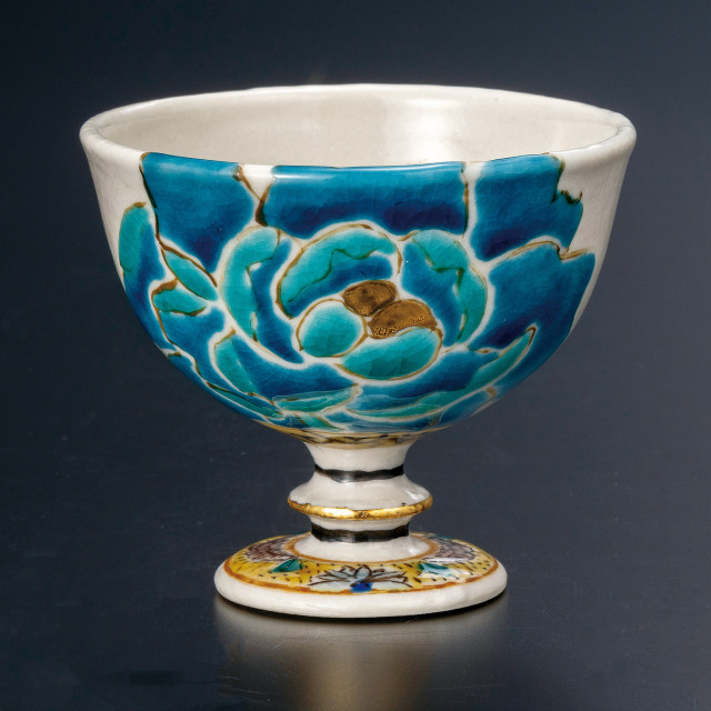 馬上盃・青牡丹図