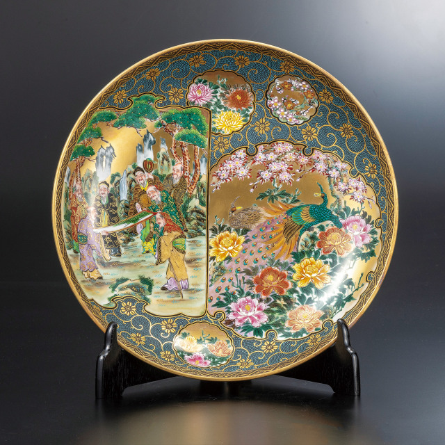 三枚組サワチ飾皿・本金割取（皿立付）