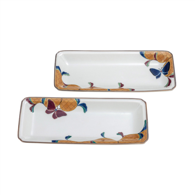 8号ペア長皿・蝶と唐草