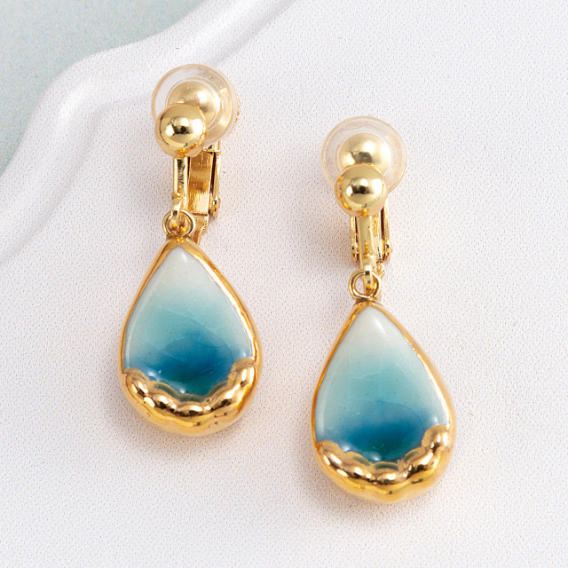 イヤリング・霖雨のあと