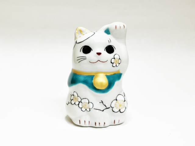 招き猫紅白梅左前
