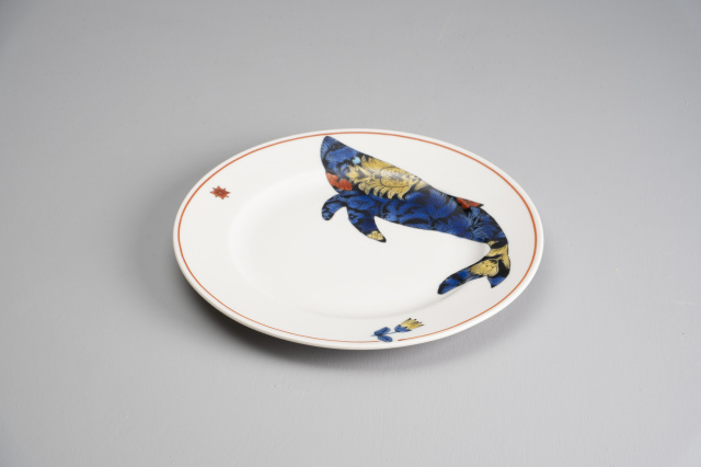 6.5号皿・ボタニカル青手　クジラ