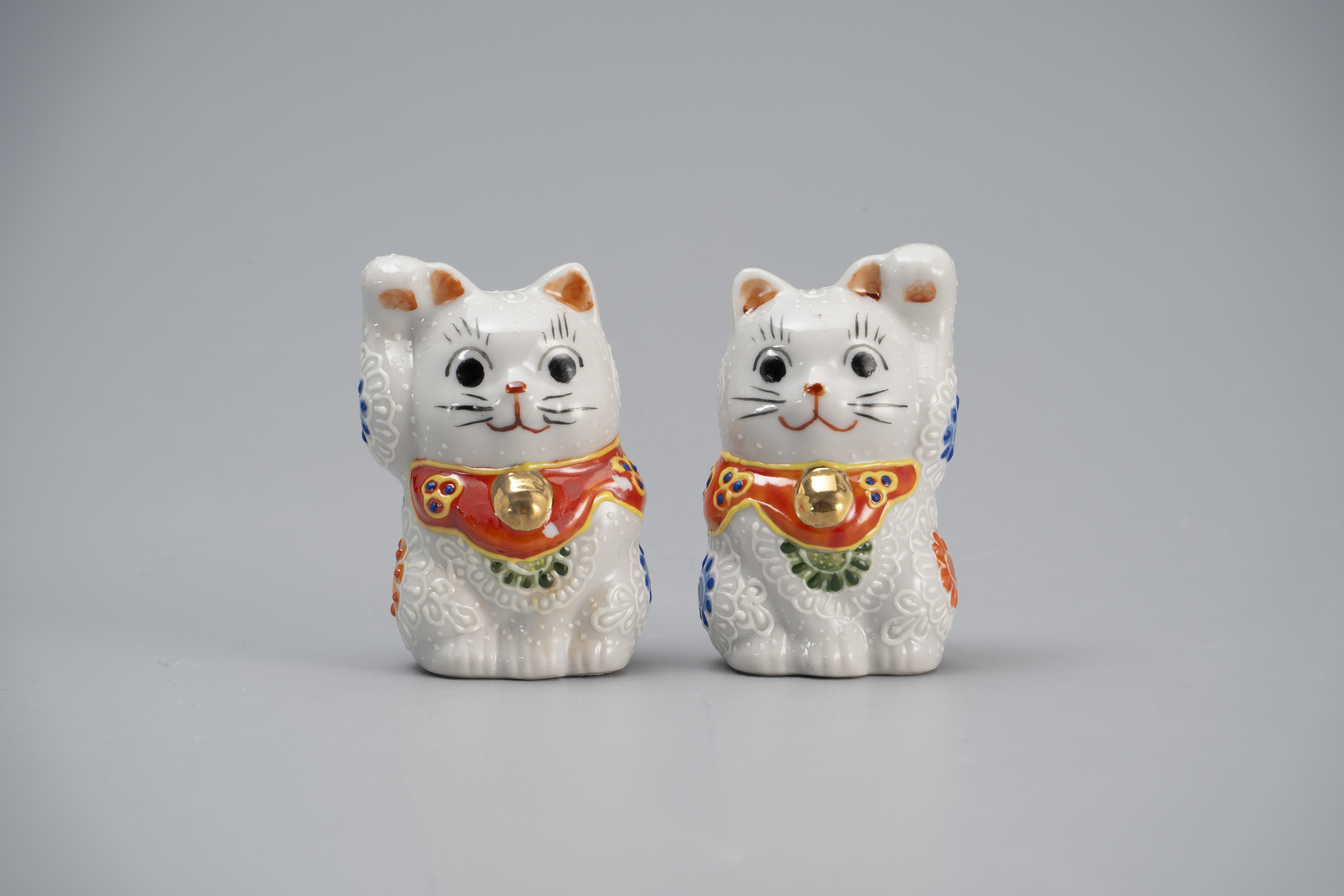 2号招き猫・白盛(左右)
