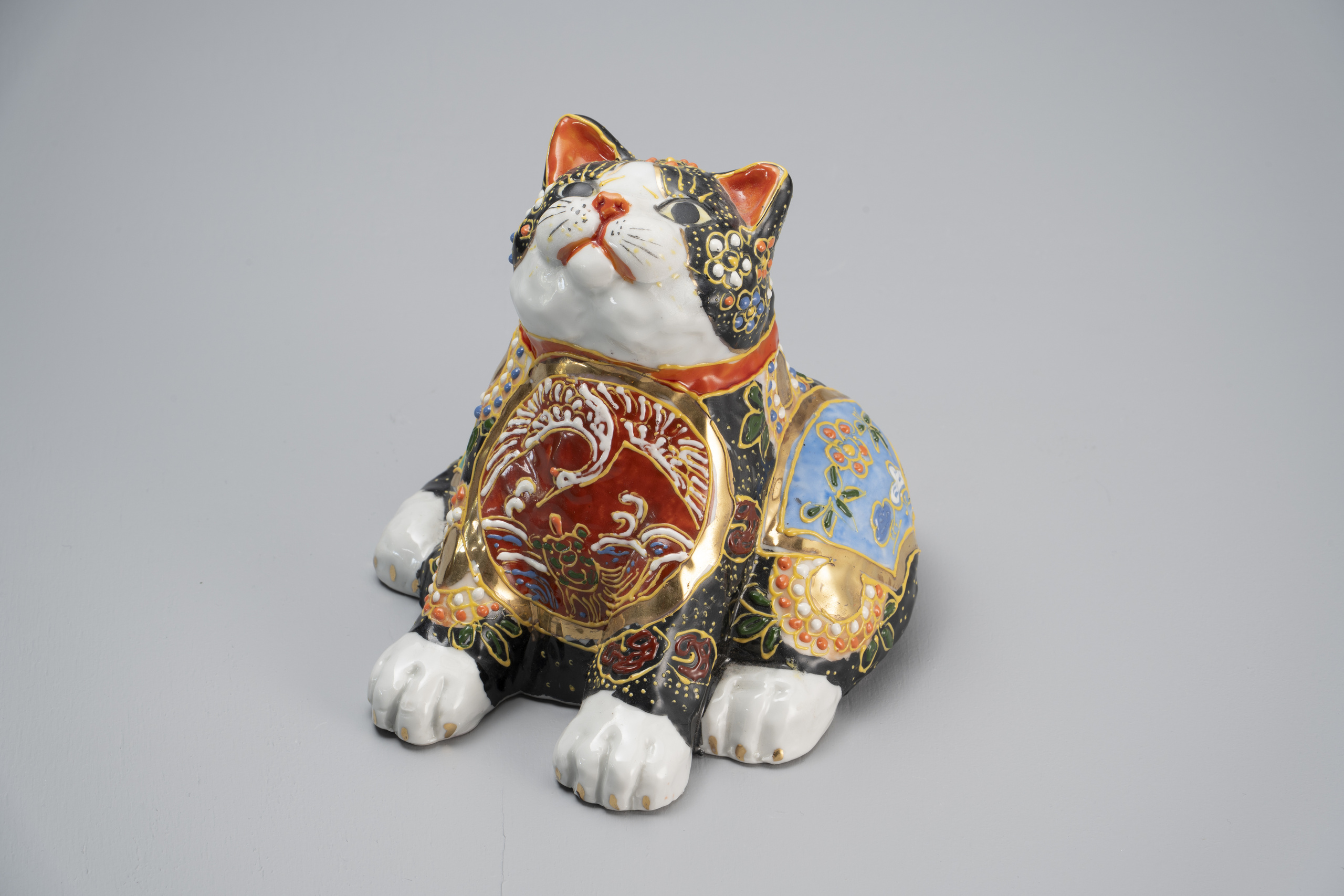 6号仰ぐ猫・黒盛