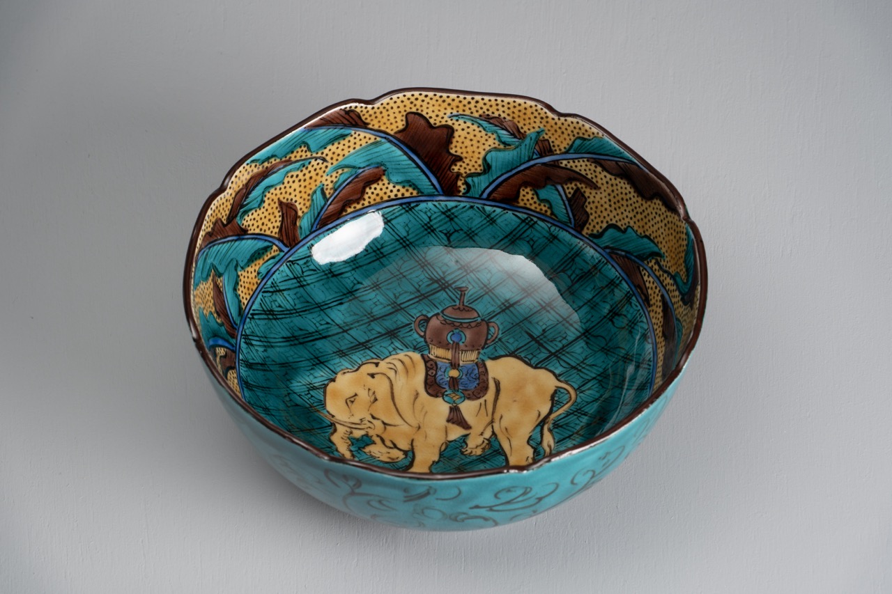 鉢・吉田屋象ノ図