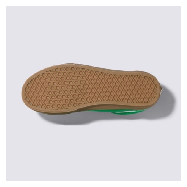 Vans - Ready-to-Wear Clothing and Snowboard Boots – Oberson