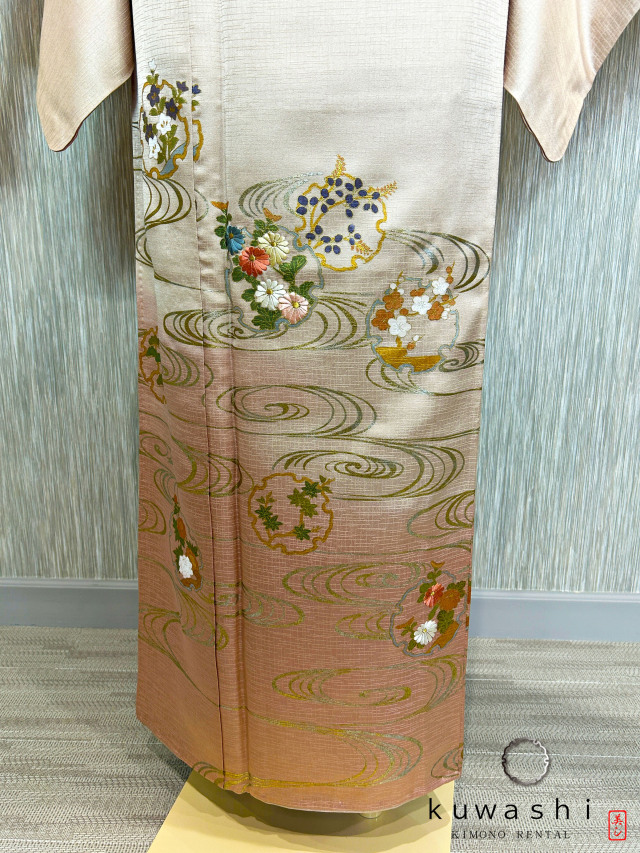 ラスターピンク刺繍金彩正絹訪問着 袋帯フルセット【レンタル　身長１５６ｃｍ～１７１ｃｍ】クワシ着物レンタル　品番２００１３