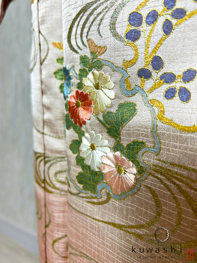 ラスターピンク刺繍金彩正絹訪問着 袋帯フルセット【レンタル　身長１５６ｃｍ～１７１ｃｍ】クワシ着物レンタル　品番２００１３