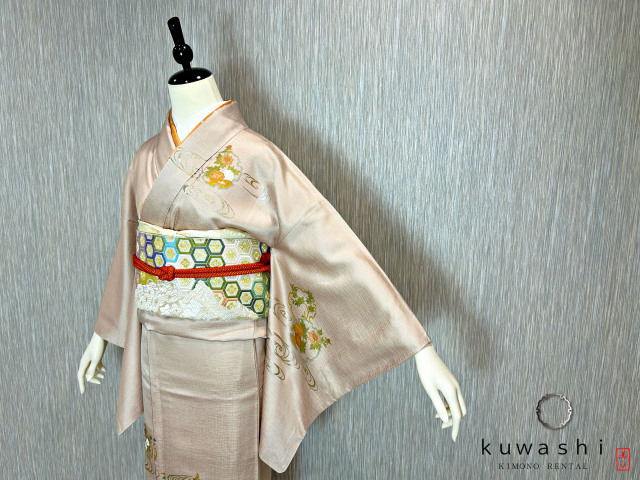 クワシ着物レンタル ラスターピンク刺繍金彩正絹訪問着
