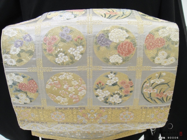 黒留袖レンタル 正絹 貸衣装 結婚式 親着物 高級 格安 おしゃれ 刺繍 綺麗 美しい 花 薔薇