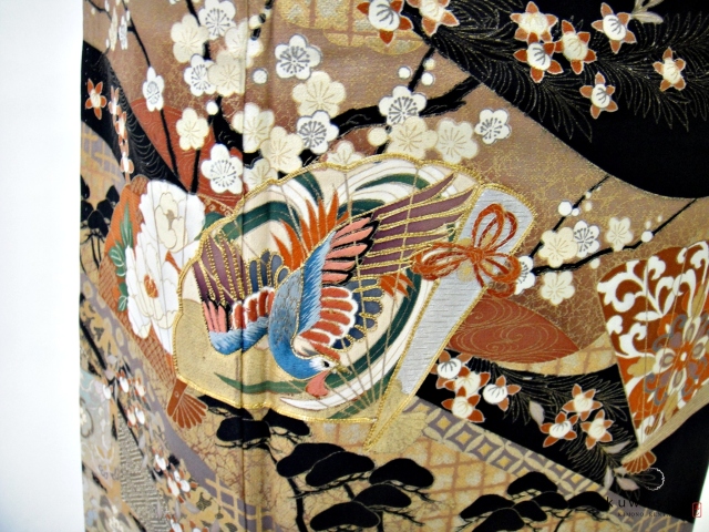 クワシ着物レンタル　刺繍吉祥柄黒留袖