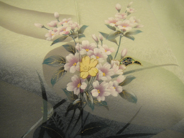 クワシ着物レンタル ライトグリーン螺鈿正絹訪問着