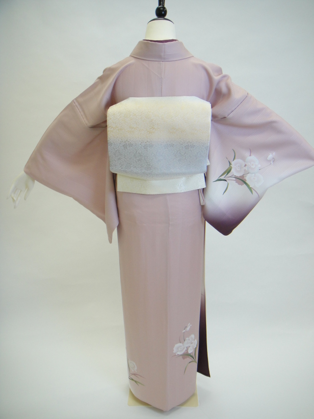 クワシ着物レンタル 紅梅色地胡蝶蘭正絹訪問着