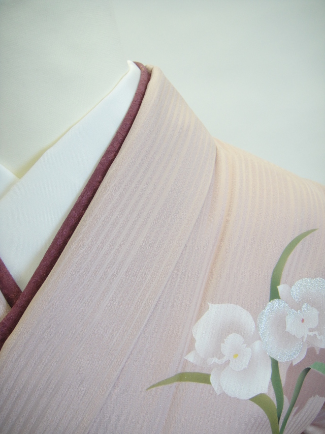 クワシ着物レンタル 紅梅色地胡蝶蘭正絹訪問着