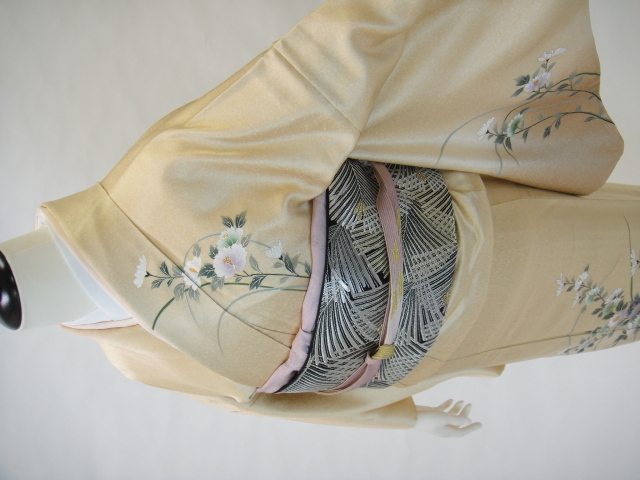 クワシ着物レンタル　ライトゴールド金彩単衣訪問着