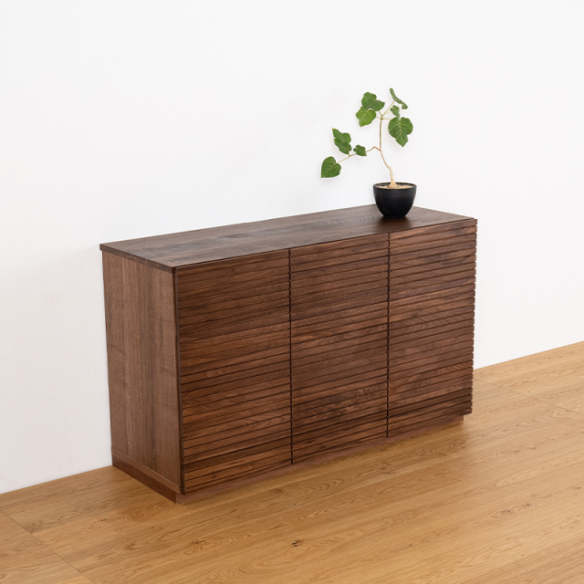 天然木、無垢材使用キャビネット風雅／FUUGA-幅1200mm（ウォルナット・ウォルナット-スリット）st2