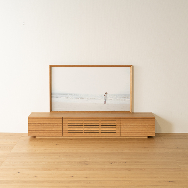 30％オフ!! 【ほぼ新品】【1年保証付き】【現品限り】無垢材使用テレビボード 風雅／FUUGA-幅1800mm（ホワイトオーク‐スリット）