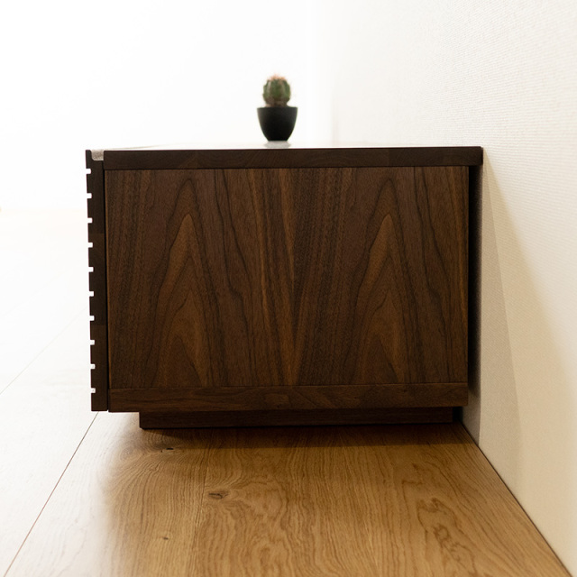 天然木、無垢材使用テレビボード 風雅／FUUGA-幅1800mm（ウォールナ ット・ウォルナット‐スリット）st4