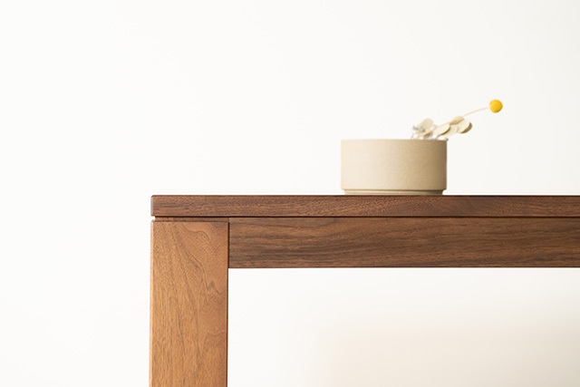 40％オフ!! 【ほぼ新品】【1年保証付き】【現品限り】 無垢材