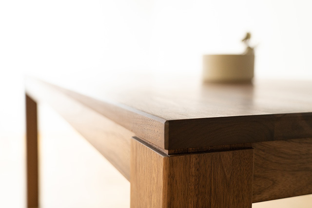 40％オフ!! 【ほぼ新品】【1年保証付き】【現品限り】 無垢材