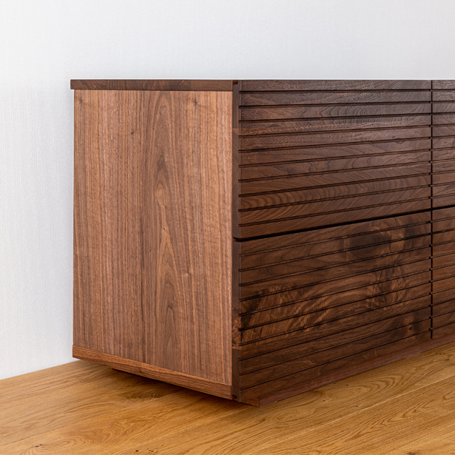 流れ杢が美しい 天然木・無垢材のウォールナットのチェスト 風雅