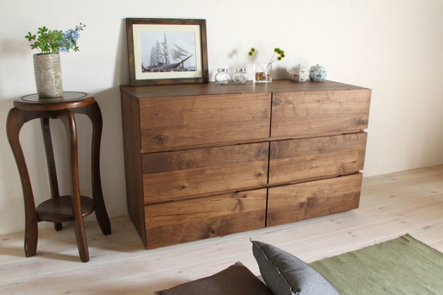天然木・無垢ウォールナットのチェスト 彩美