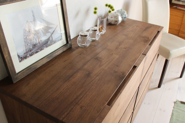 天然木・無垢ウォールナットのチェスト 彩美