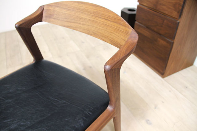 天然木・無垢のチェア 葵／AOI