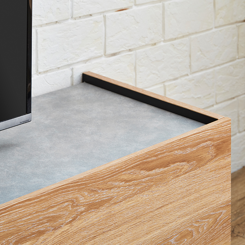 木目とセラミックの組み合わせ