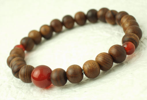 数珠　念珠　腕輪　ブレス　栴檀　瑪瑙入り