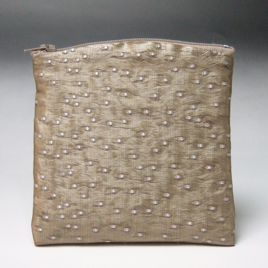 数珠袋　数珠入　ポーチ型　ベージュ