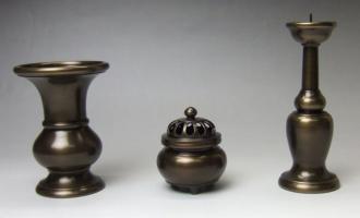 仏具セット　 つぼみ　具足セット 三具足 　色付　３,５寸