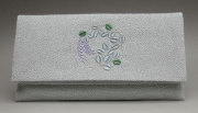 数珠袋　数珠入　折りたたみ　ちりめん刺繍入り　グレー