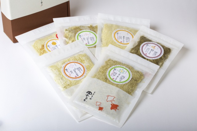 とろろ昆布くらべ