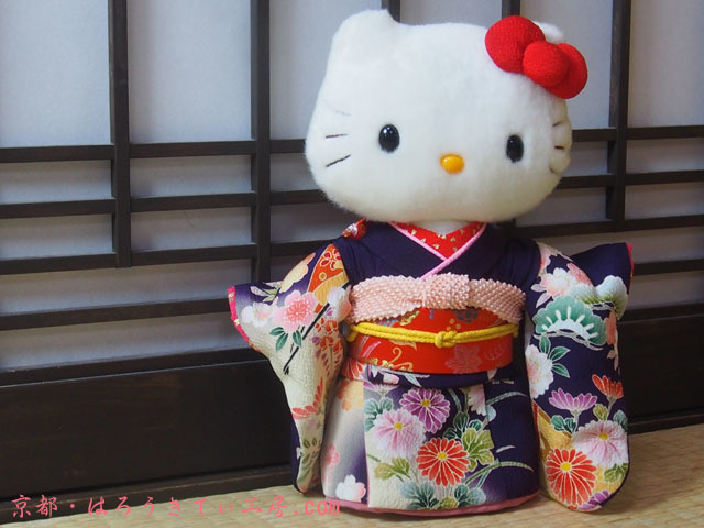 ぬいぐるみ ハローキティ 着物 振袖 ふりそで 晴れ着 フィギュア