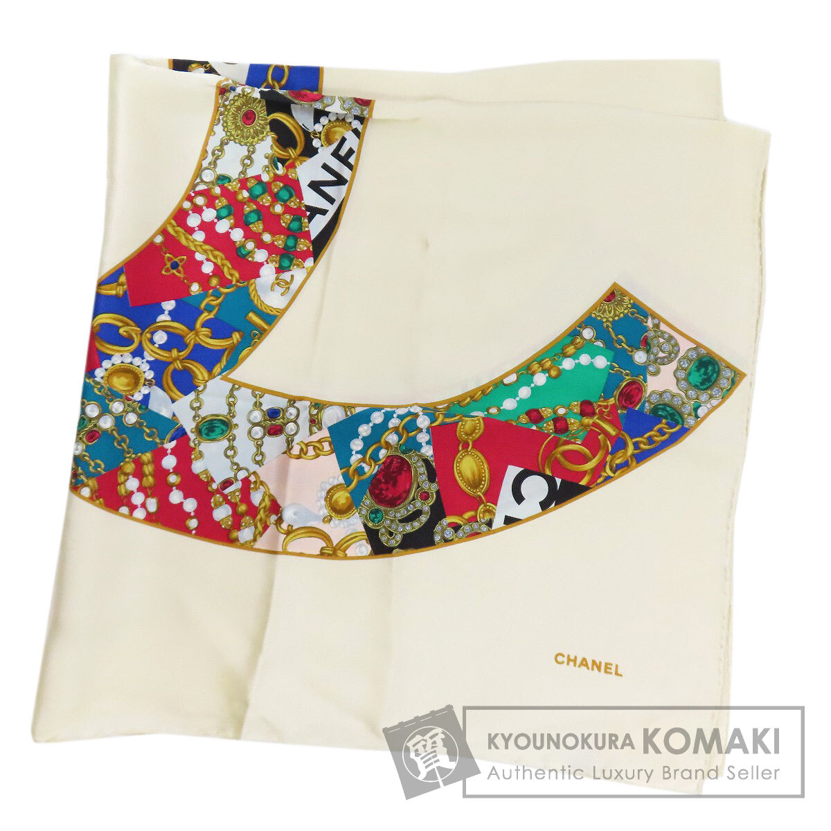 CHANEL シャネル　スカーフ 宝石モチーフ CHANEL シャネル 宝石柄 ジュエリー フラワー ロゴ シルク
