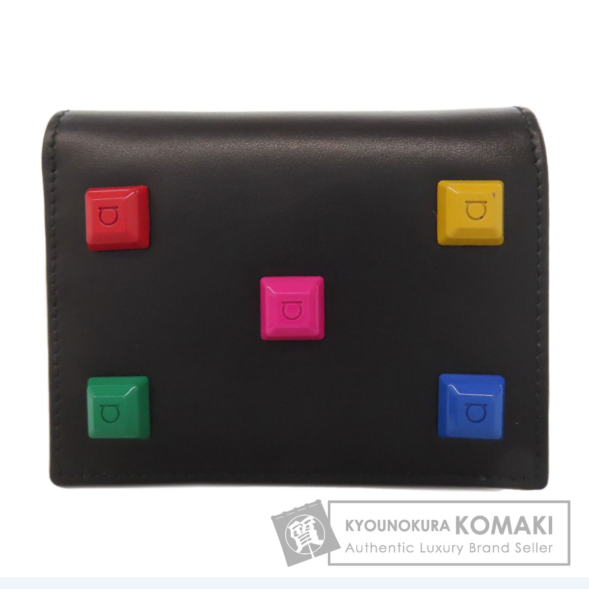 サルヴァトーレフェラガモ 二つ折り財布（小銭入れあり） ガンチーニモチーフ スタッズ