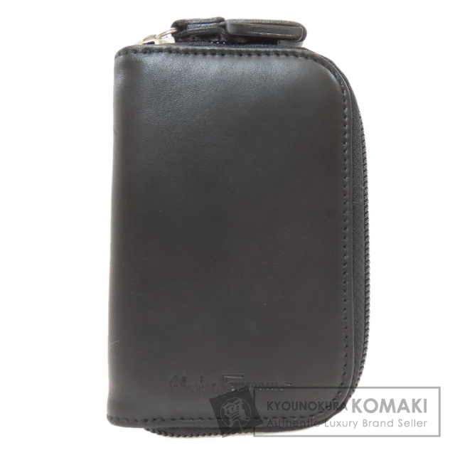 サルヴァトーレフェラガモ キーケース ロゴ