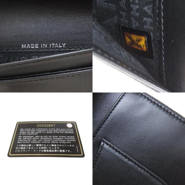 シャネル 長財布（小銭入れあり） マトラッセ シルバー金具