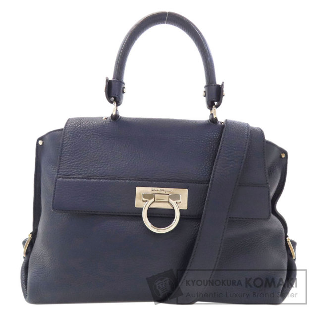 サルヴァトーレフェラガモ ハンドバッグ ガンチーニ金具 2WAY