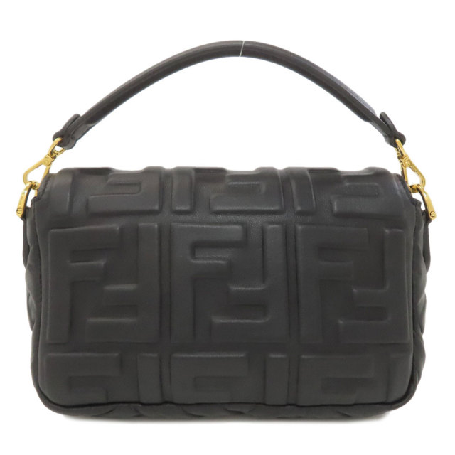 【美品】FENDI フェンディ パイソン柄 ロゴ型押し チェーンショルダーバッグ 美品】FENDI フェンディ パイソン柄 ロゴ型押し チェーンショルダー