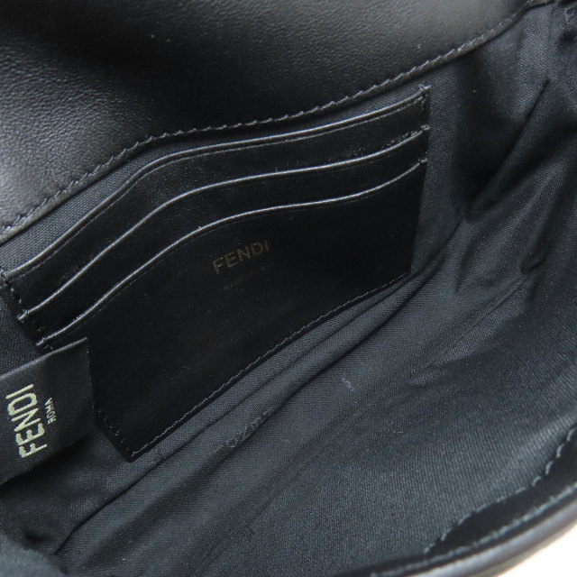 FENDI フェンディ チェーンショルダー ショルダーバッグ カーフ レディース [中古] FENDI フェンディ チェーンショルダー ショルダーバッグ カーフ