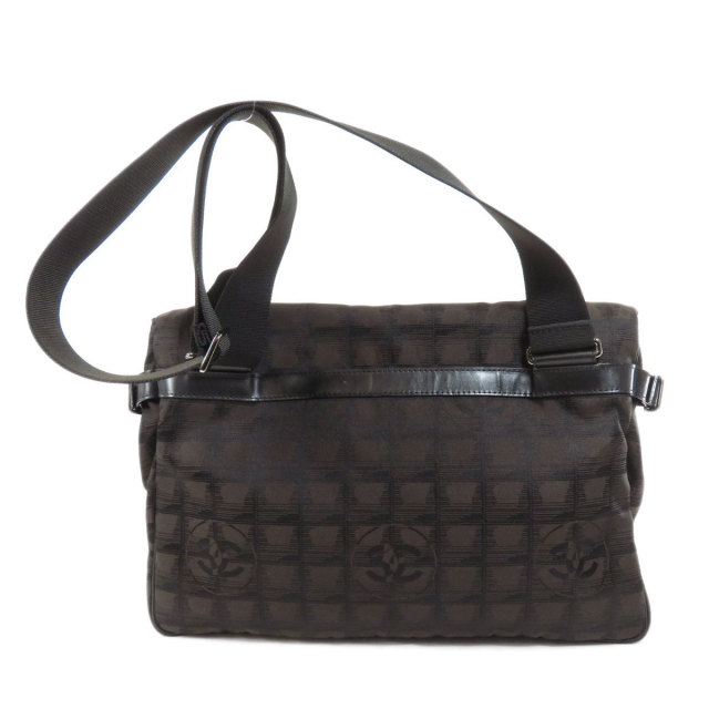 CHANEL シャネル ニュートラベルライン ショルダーバッグ ナイロン 