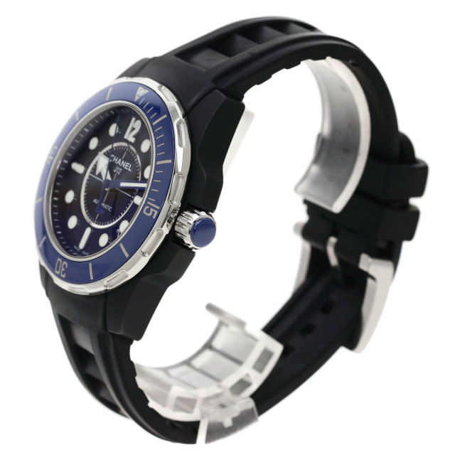 CHANEL ホワイトラバーバンド アナログ時計 H2559 CHANEL ホワイトラバーバンド アナログ時計 H2559