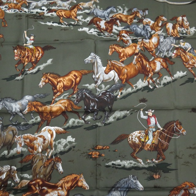 HERMES エルメス カレ90 LES MUSTANGS スカーフ シルク レディース
