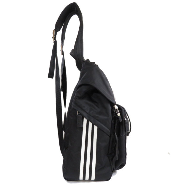 プラダ アディダス コラボバッグ 本物 未使用品 引っかける 