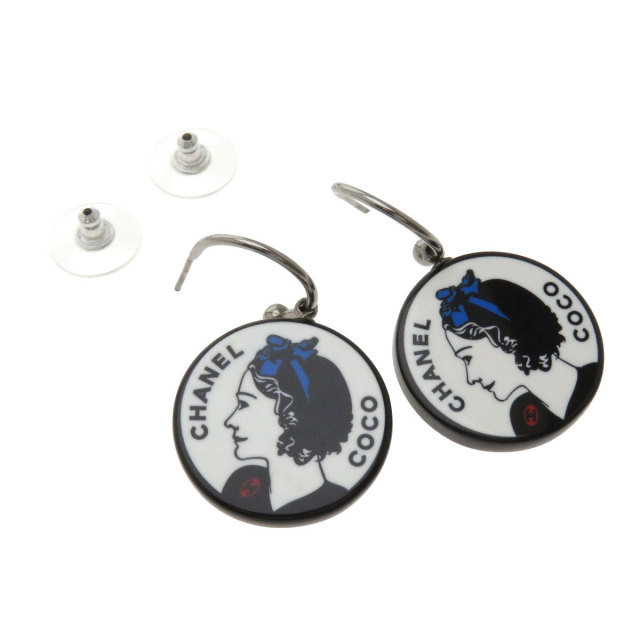 CHANEL シャネル ネックレス ピアス 2点セット ネックレス 金属製  