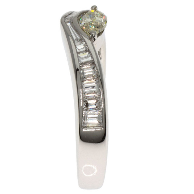 0.408ct ダイヤモンド リング・指輪 プラチナPT900 7.2g レディース