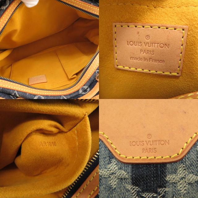 2007年クルーズラインの デニム生地バッグ、「ポルテ・エポル・レイエ