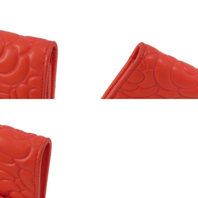 CHANEL シャネル カメリア エンボス 二つ折り財布（小銭入れあり  